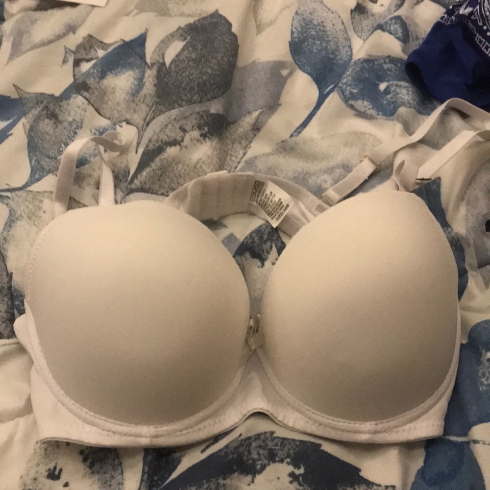 Bra
